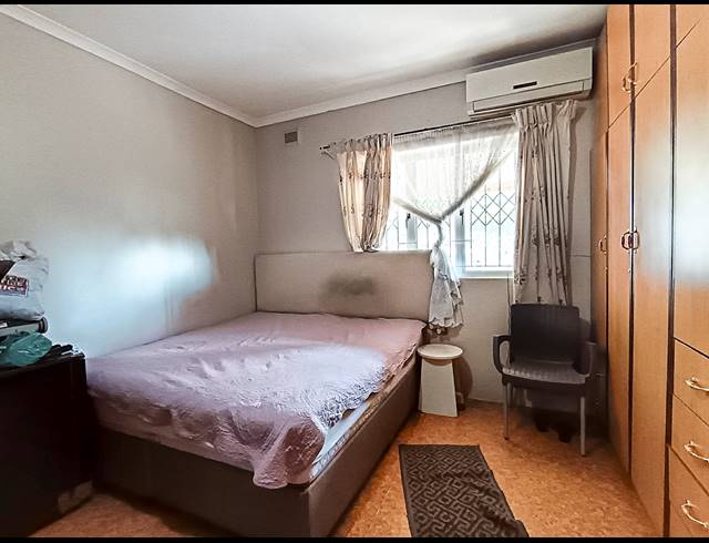 4 BEDROOM HOUSE FOR SALE IN AVOCA